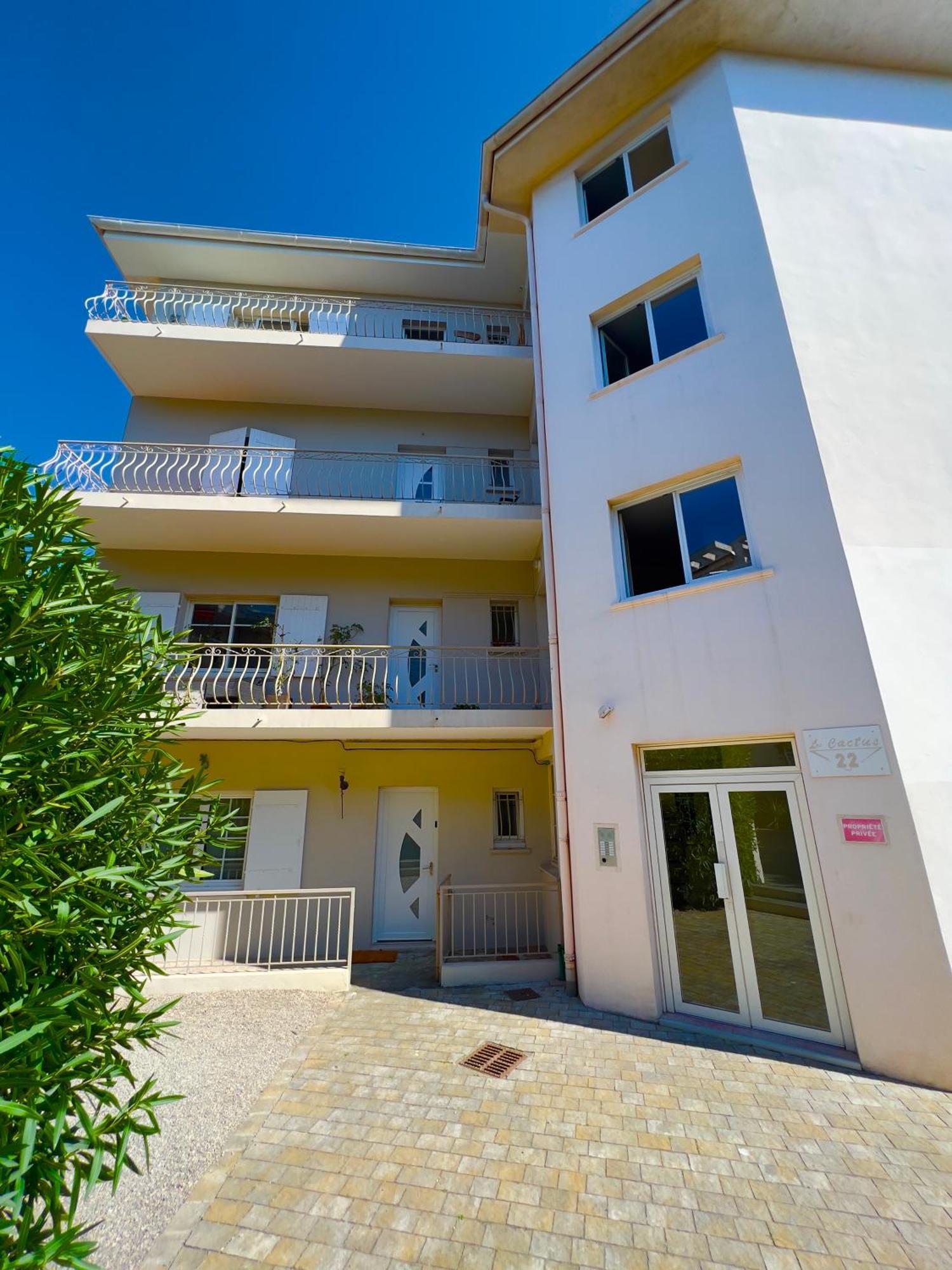Les Cactus Frejus Plage מראה חיצוני תמונה